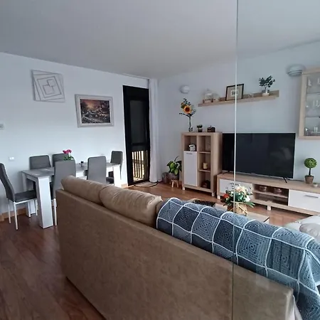 Vivienda Uso Turistico Gemelas De * Arevalo